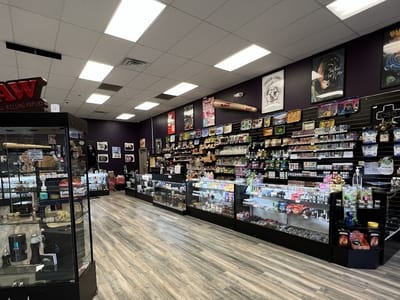 Groovy Glassware - Smoke & Vape