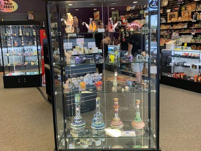 Groovy Glassware - Smoke & Vape