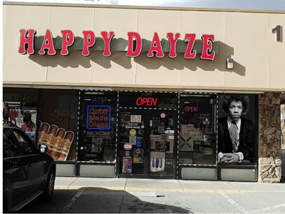 Happy Dayze Cigar & Smoke