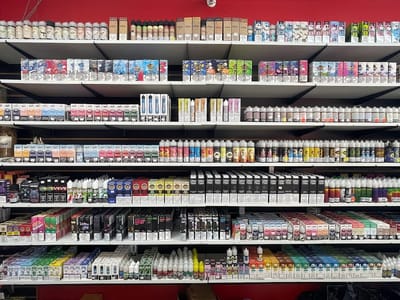 Happy Daze Benton Vape and Smoke