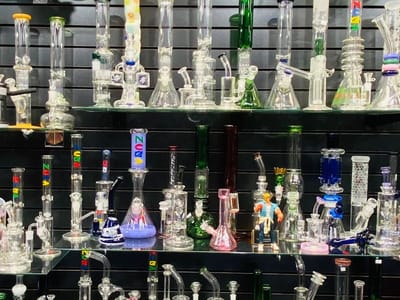 Happy Daze Smoke & Vape - Kratom Shop