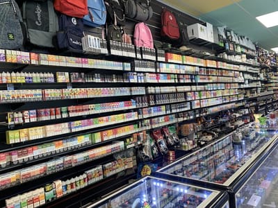 Happy Daze Smoke & Vape - Kratom Shop