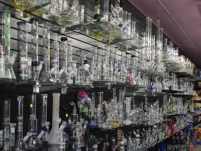 Happy Daze Smoke & Vape - Kratom Shop