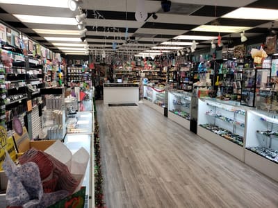 Hazel Sky Smoke & Vape #2 San Pedro