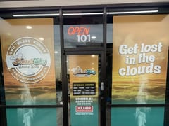 Hazel Sky Smoke & Vape #7 Allen