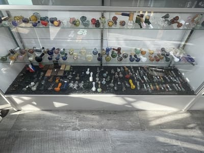 Hazel Sky Smoke & Vape #7 Allen