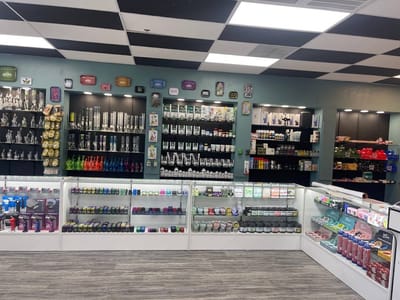 Hazel Sky Smoke & Vape Plano