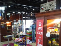 Head Hunters Smoke & Vape Shop