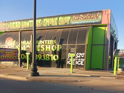 Head Hunters Smoke & Vape Shop