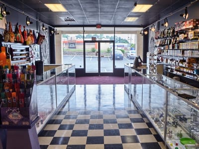 High Life Smoke Shop Shelby
