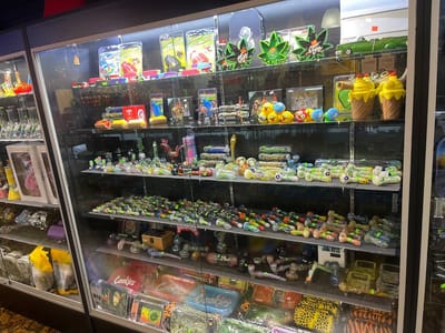 Highlife Smoke And Vape Shop