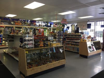 Hines Bare Bones Smoke & Gifts Convenience Store