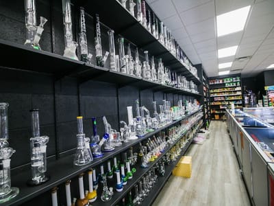 House of Hookahs Smoke Shop and Vape Shop WVC Redwood