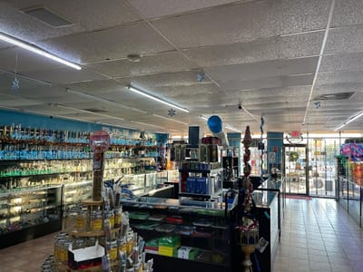 HWY 6 SMOKE SHOP Vape Kratoms Delta 8 CBD