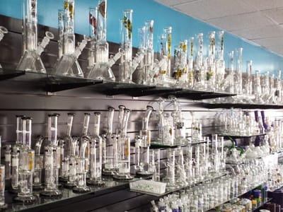 HWY 6 SMOKE SHOP Vape Kratoms Delta 8 CBD