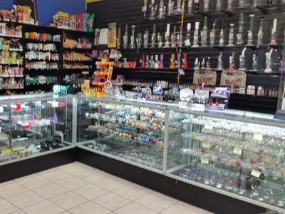 Illusions Smoke Shop