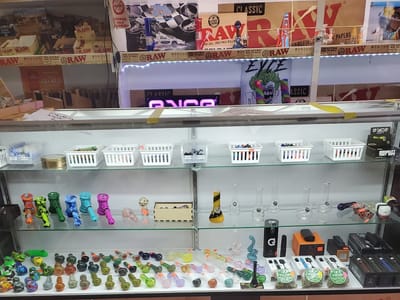 Irie Hawaii Smoke & Vape Shop Waimea