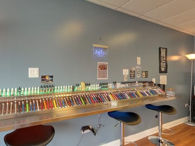 iVape Bar/Elmhurst CBD Shop