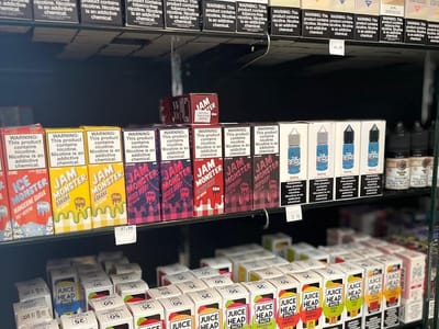 Jaguar Smoke and Vape 2