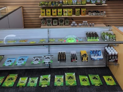 JB Hawks Discount Tobacco and Vape