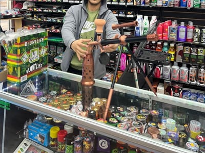 King tobacco smoke shop#1