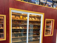 Kingdom tobacco & Vape