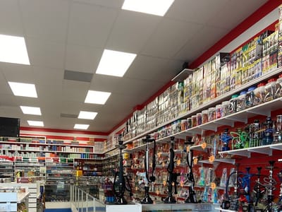 Kingdom tobacco & Vape