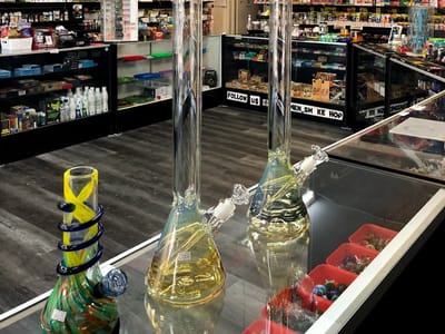 KingsMen Smoke Shop