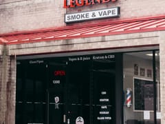 Legends Smoke & Vape