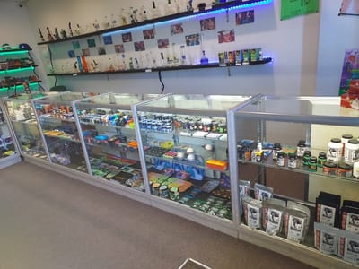 Let-R-Rip Smoke Shop