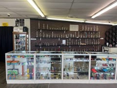 Let-R-Rip Smoke Shop