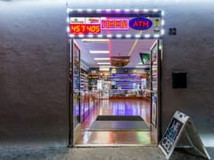 Leyla's Smoke & Vape