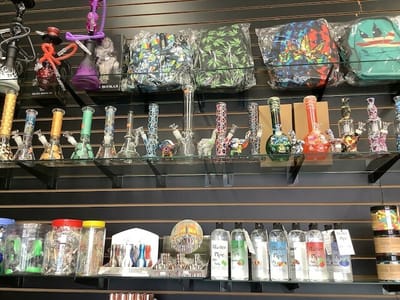 Lincoln Smoke Vape & More