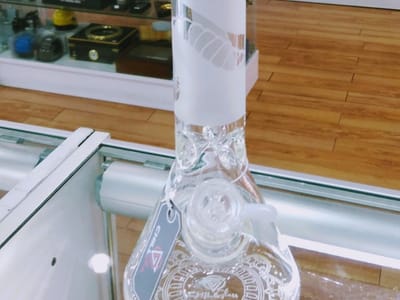 LV Smoke & Vapor - Kratom Shop stephanie