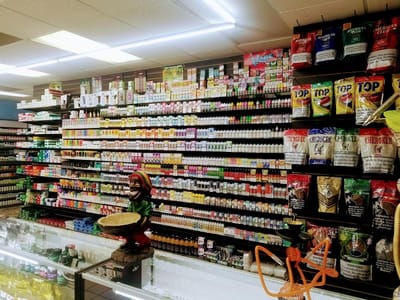 Mario Tobacco Vape & Kratom