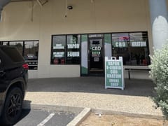 Mary Jane’s CBD Dispensary - Smoke & Vape Shop Blanco Road