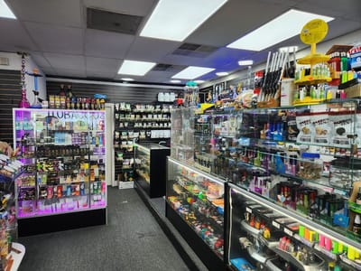 Matthew’s Tobacco And Vape