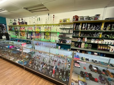 Mighty Vape & Smoke Shop - CBD, KRATOM, HOOKAH, HEAD SHOP, DISPOSABLES, RIGS