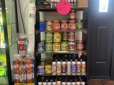 MJ Smokes Vape N Glass