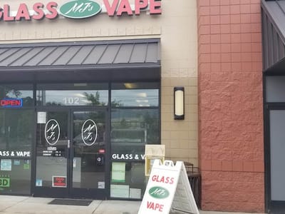 MJ's Glass & Vape