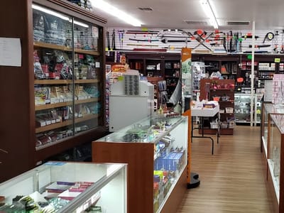 Mojo's Smokes and Gifts