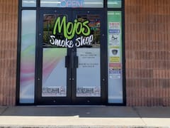 Mojo's Smokes and Gifts