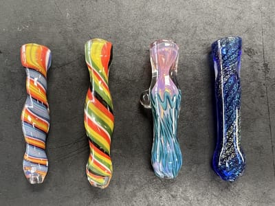 MR.KITE SMOKE SHOP Delta 8 Vape Pipes Kratom