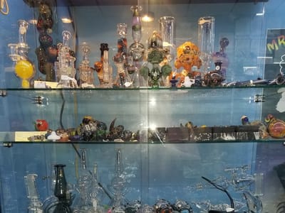 Mr Smoke shop | Vape | CBD | Disposables | Hookah | Delta 8 | Kratom | Delta 9 | Elf Bar | Esco Bars | delta 10