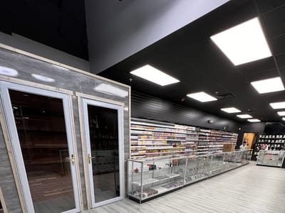 Mr. Smoker (Vape, Delta-8, Eliquid, Pipes, Cigars)