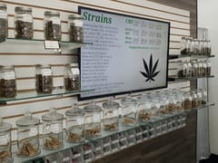 Mukwonago CBD And Wellness Delta-8 THC CBD Dispensary Vape