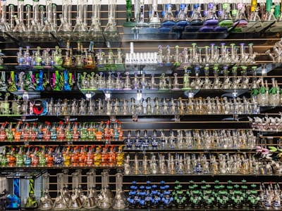 National Ave Smoke And Vape #2