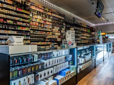 National Ave Smoke And Vape #2