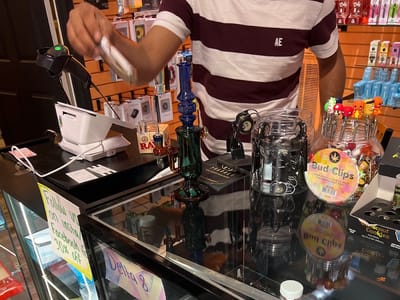 Pharaoh Smoke Vape & Phone repair