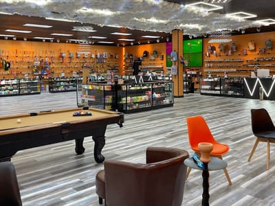 Pharaoh Smoke Vape CBD & Phone repair